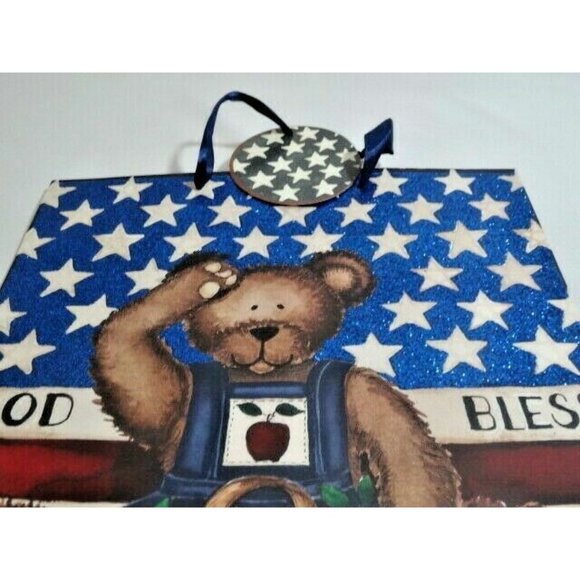 God Bless America Saluting Bear Patriotic 2-Pack Gift Bag Tag 13 x 10 Inch NEW - Picture 3 of 3